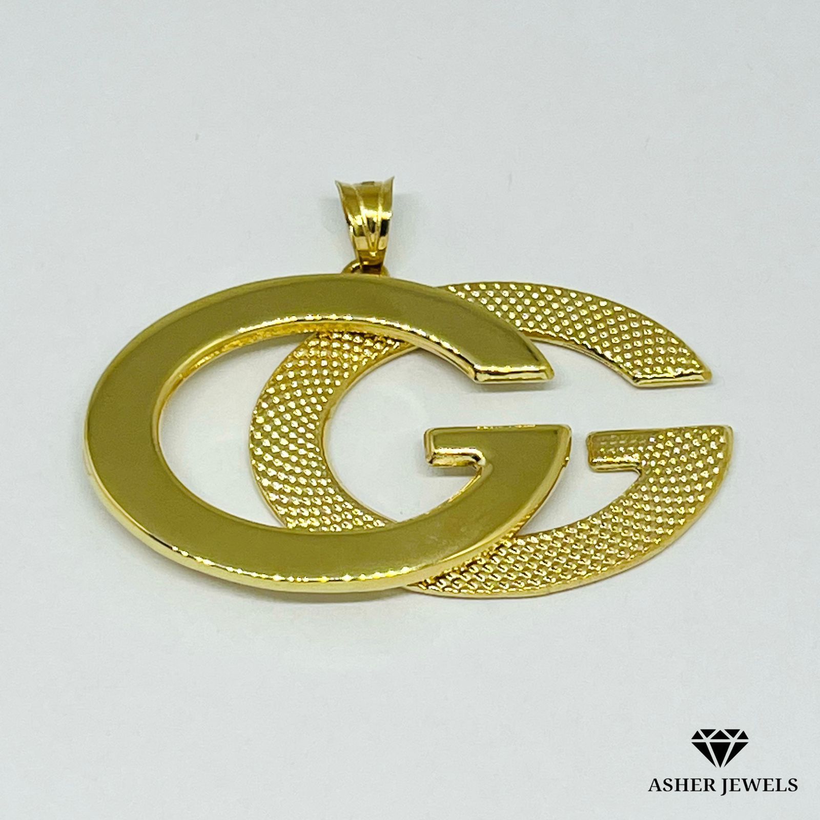 Gucci Small Pendant